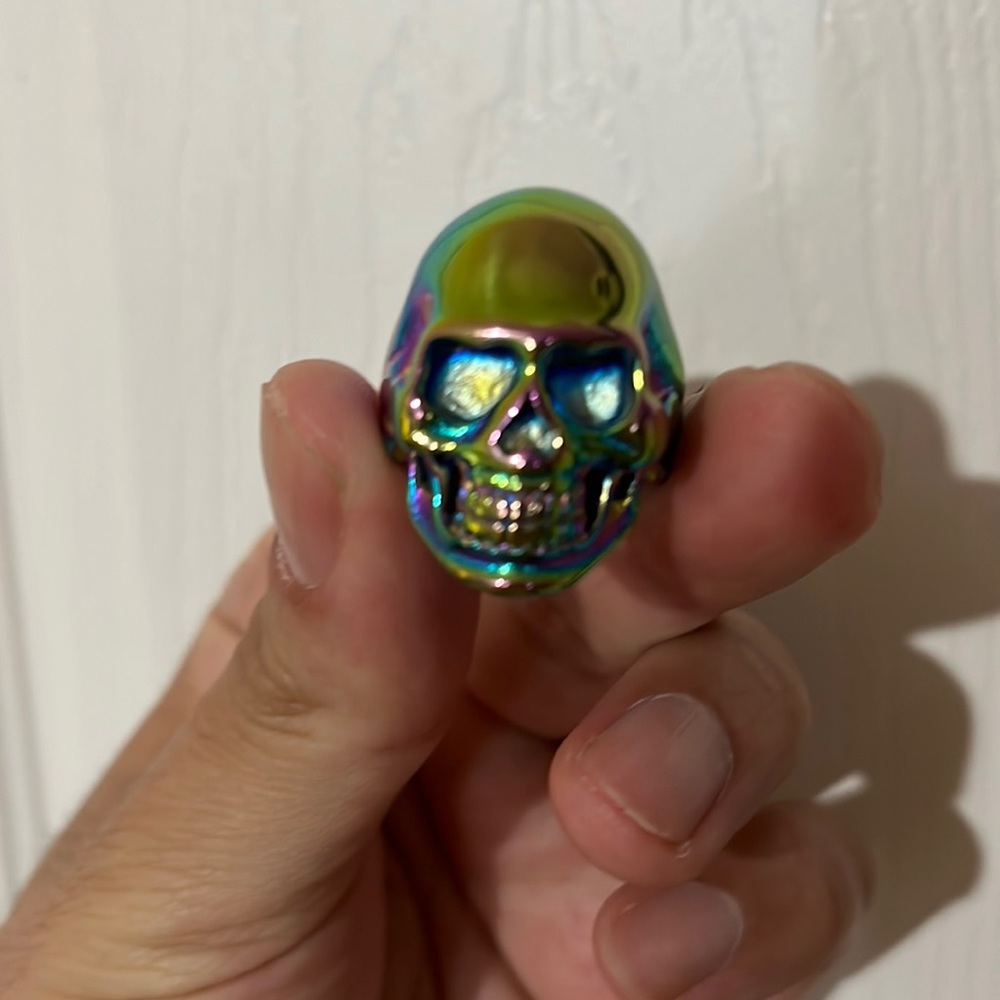 Men’s ring skull